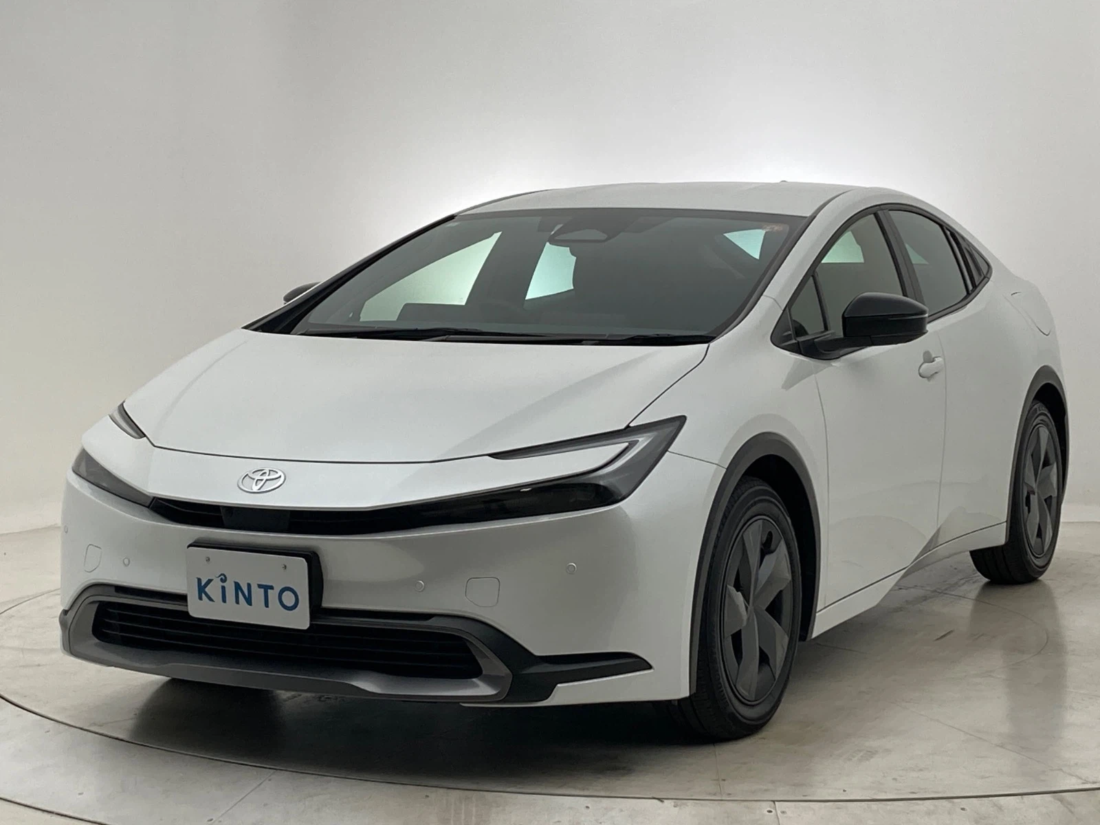 プリウス U HEV 1.8L 2WD(5人) 標準内装仕様