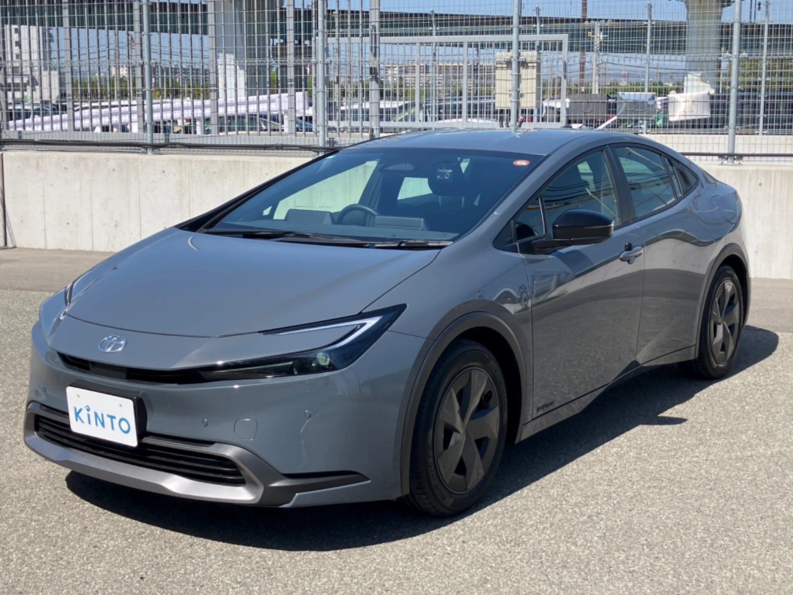 プリウス U HEV 1.8L 4WD(5人) 上級内装仕様