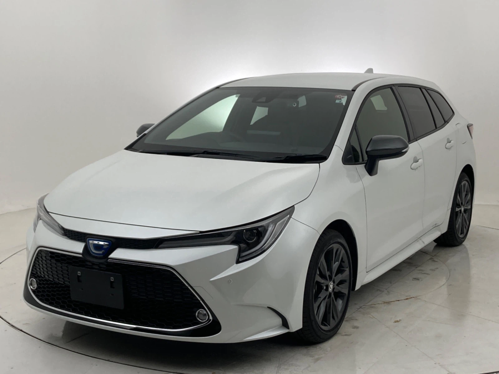 カローラツーリング W×B HV 1.8L 2WD(5人)