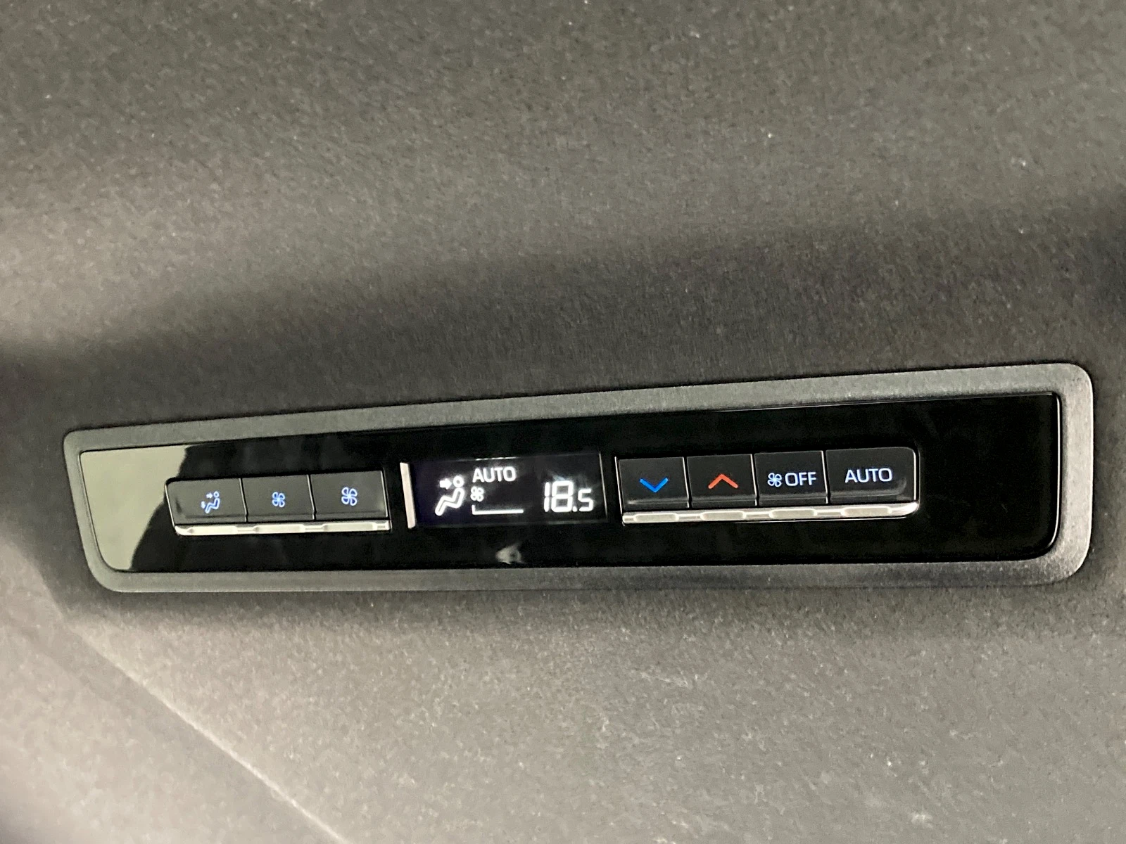 車両の画像