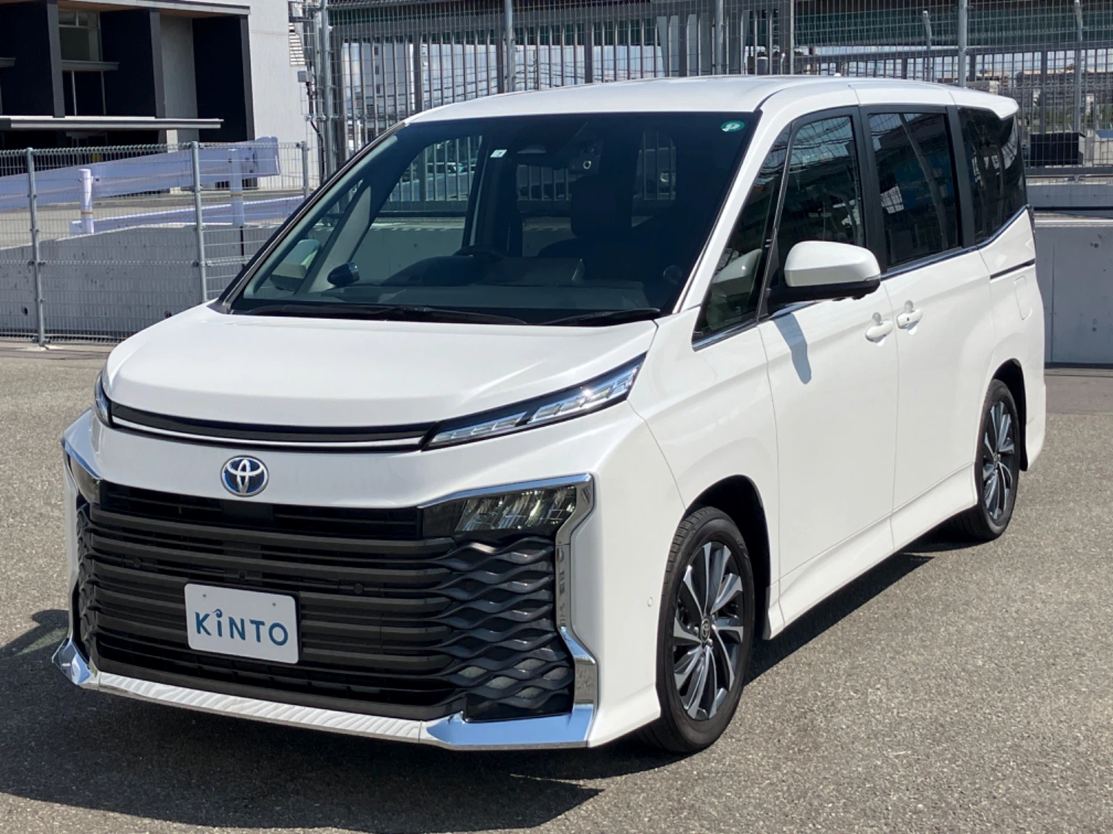 ヴォクシー S-Z HEV 1.8L 2WD(7人)