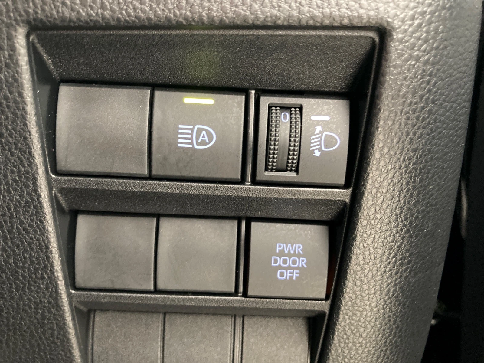 車両の画像