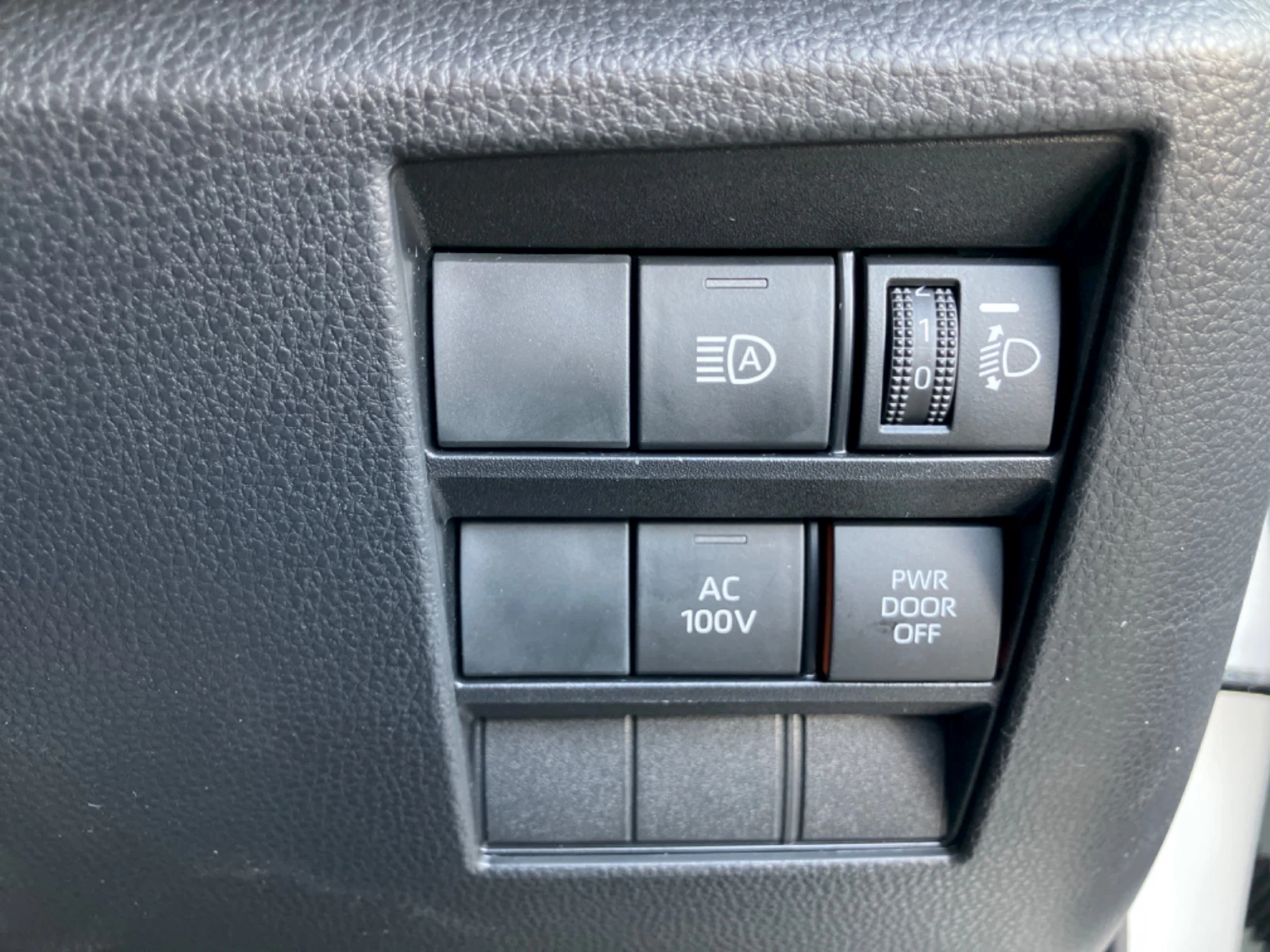 車両の画像