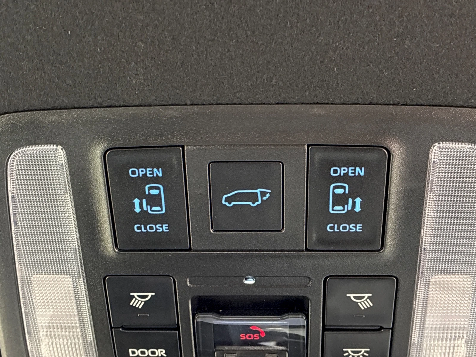 車両の画像